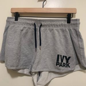 Ivy Park Sweatshorts Elastic Waist